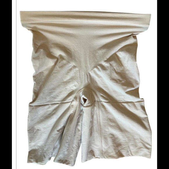 Spanx Women's High Waisted Shorts Shaper‎ Shapewear Nude Color Size L - Picture 1 of 3